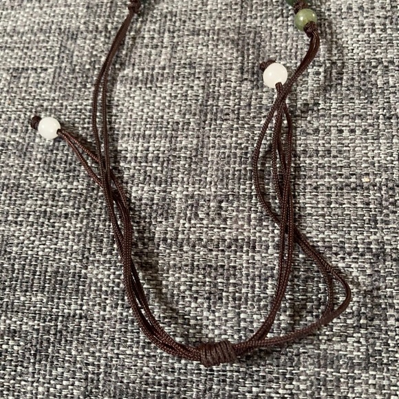 Jade Necklace and Bracelet with Butterfly - Picture 6 of 7